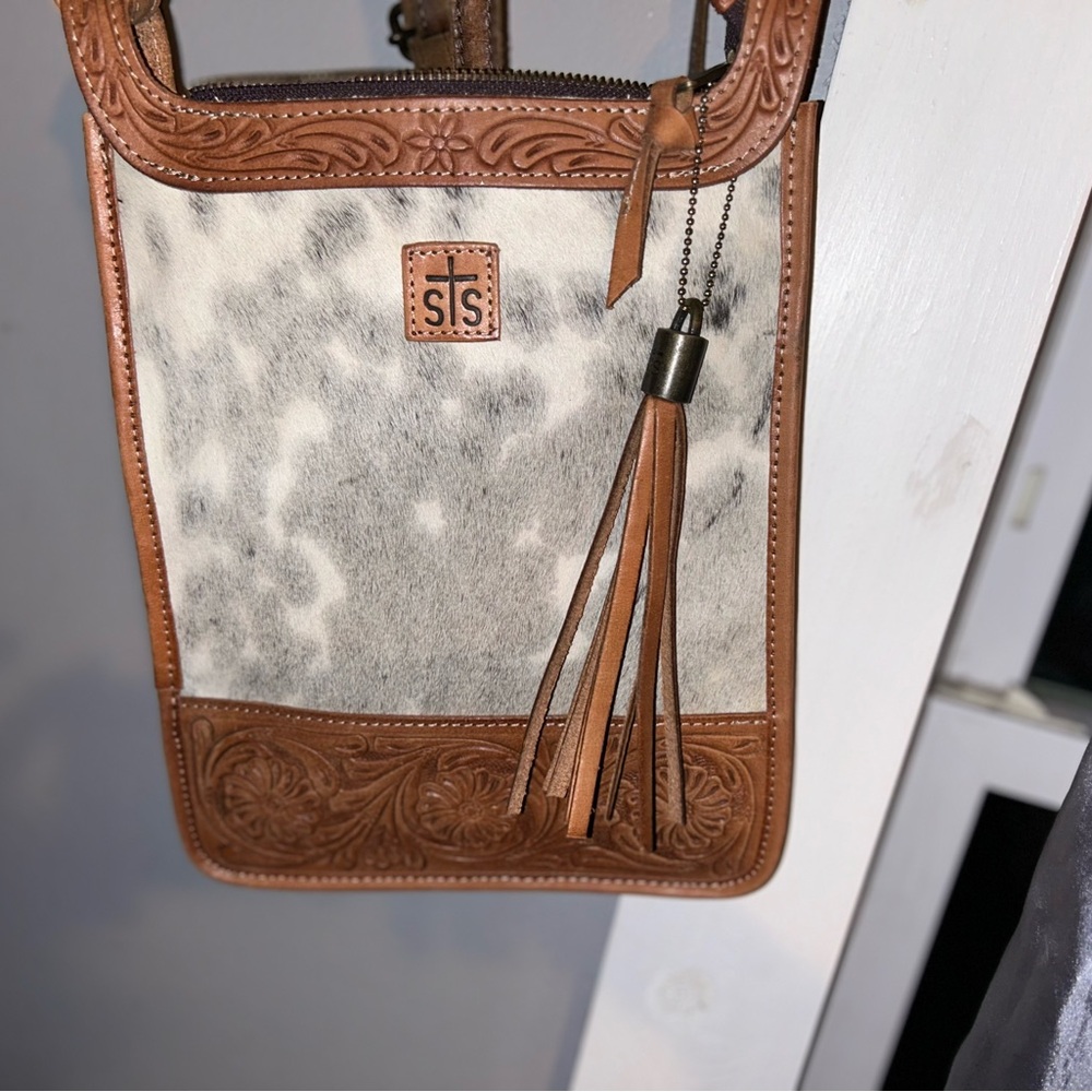 STS Ranchwear Brown and Cream Crossbody Bag